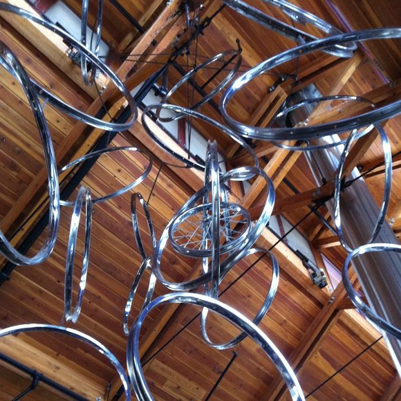 Meet your Posher, Tiffany - Picture 1 of 1